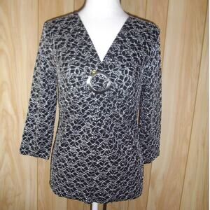 Josephine Chaus Vintage Black Embroidered V-Neck 3/4 Sleeve Top S